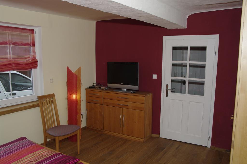 Ferienhaus Zur Altlayer Post Apartman Kültér fotó